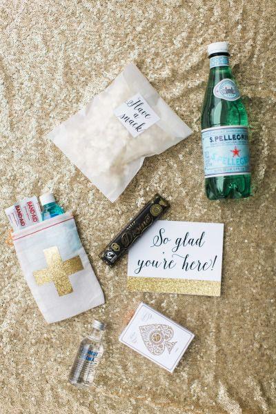 Hochzeit - DIY Welcome Bag With Avery