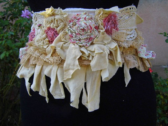 زفاف - belt,victorian, shabby chic sash, roses, jane austen, lace sash, wedding, bridal,layers and frills, pink and cream,marie antoinette,fae,love