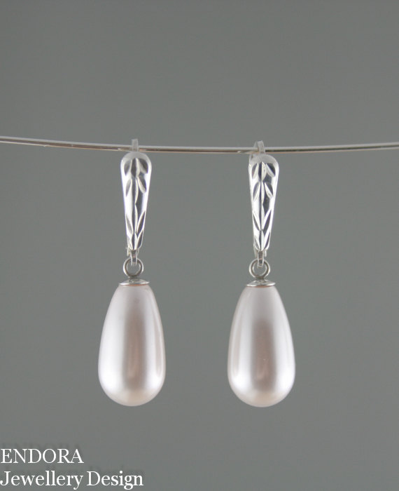 زفاف - White teardrop pearl earrings,White pearl earrings,bridal earrings,pearl bridal earrings,wedding jewelry,bridal jewelry,pearl jewelry