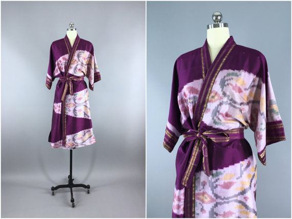 زفاف - Silk Robe / Silk Sari Robe / Silk Kimono Robe / Vintage Indian Sari / Silk Dressing Gown Wedding Lingerie / Boho Bohemian / Purple Pink Ikat