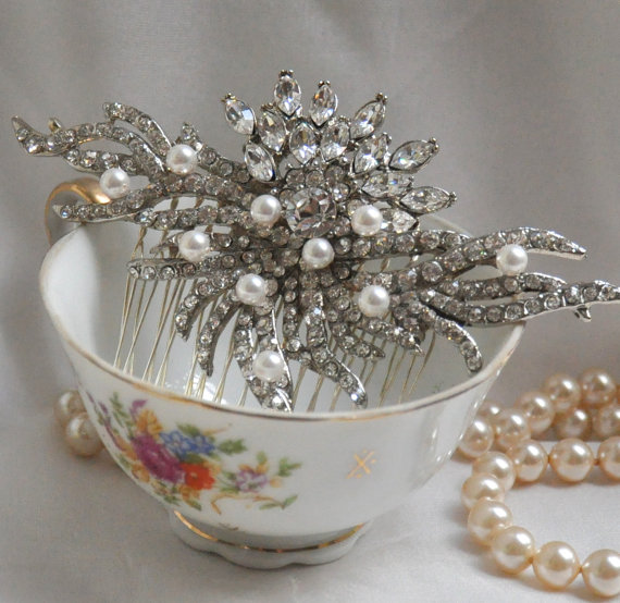زفاف - Bridal Comb , Bridal Pearly Comb ,Rhinestone Hair comb with Swarovski Pearls  - Raphaela