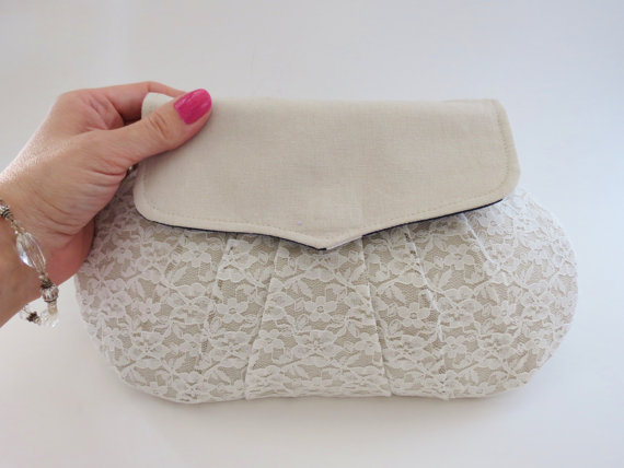 Mariage - Linen and Lace Clutch, Bridal Clutch, Natural Linen Bag, Bridesmaids Wedding Accessory