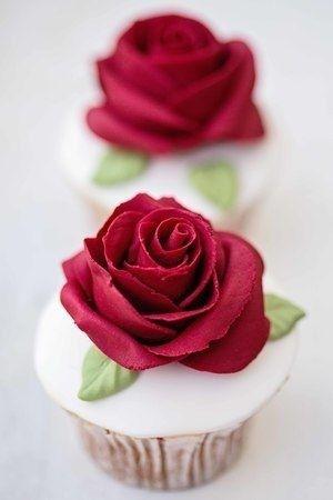 Hochzeit - Cupcakes & Desserts