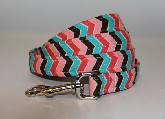 Mariage - Pink and Teal Chevron Dog Leash