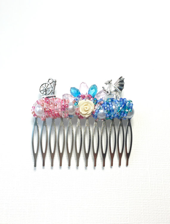 Свадьба - Large Pink & Blue Spinning Wheel and Dragon Sparkle Comb