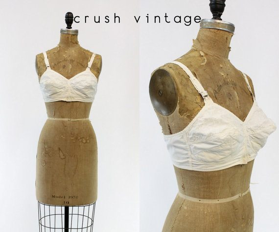 Mariage - 50s Exquisite Form Cotton Bra  36 C/D / 1950 Vintage Cotton Eyelet White Bra Top / The Bullet Bra