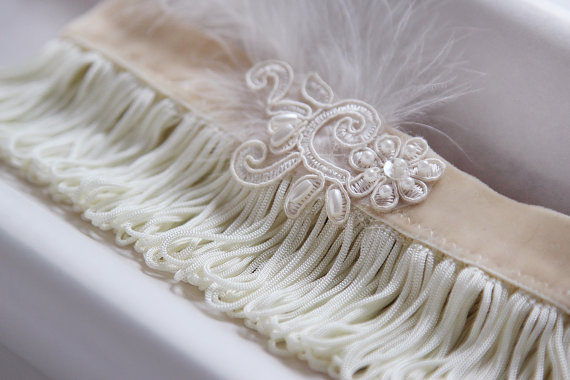 Hochzeit - Gatsby style wedding garter, 20s Vintage Garter