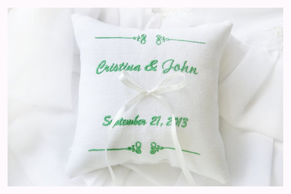 Mariage - Personalized Ring Bearer Pillow ,Green wedding ring pillow, wedding pillow ,  embroidery wedding pillow (R31)