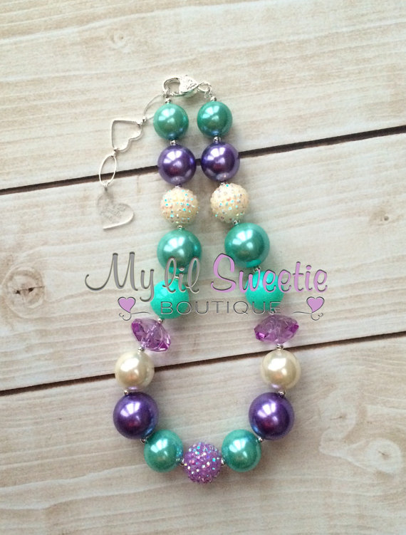 Mariage - Stunning Lavender purple, mint, ivory chunky necklace, girls jewelry, wedding jewelry, children's necklace, bubblegum jewelry