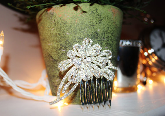 Hochzeit - New Rhinestone Bridal Comb Hair Piece