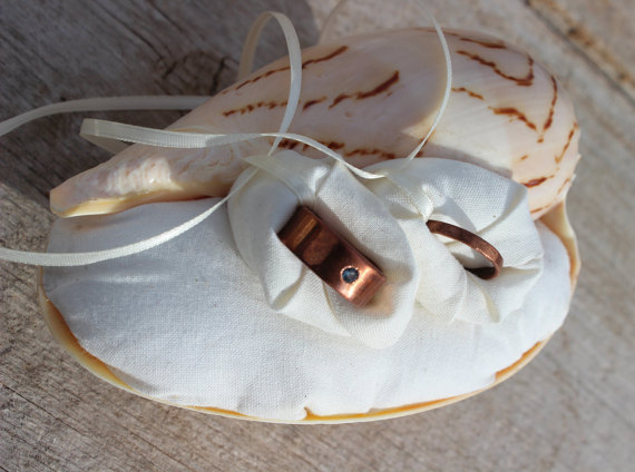 Hochzeit - Sea Shell Ring Bearer Pillow, Beach Wedding, Shell, Organic, Ocean, Natural, Unique, Nautical Wedding Ring Pillow