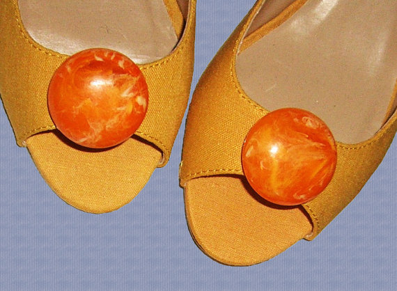 Wedding - Vintage Shoe Clips - Orange Bubbles Plastic Shoe Accessories