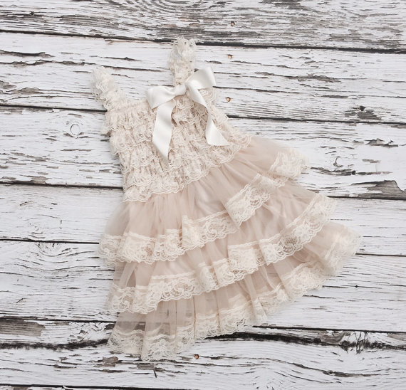 Mariage - Flower girl dress. Rustic flower girl dress. Champagne Lace ruffle dress. Country wedding dress. Rustic vintage flowergirl dress.
