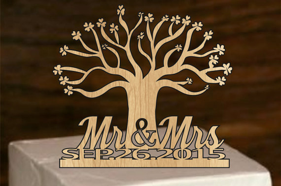 Mariage - Rustic Wedding Cake Topper, Personalized cake topper, Tree of life wedding cake topper, Monogram Cake Topper, Bride and Groom, mr and mrs