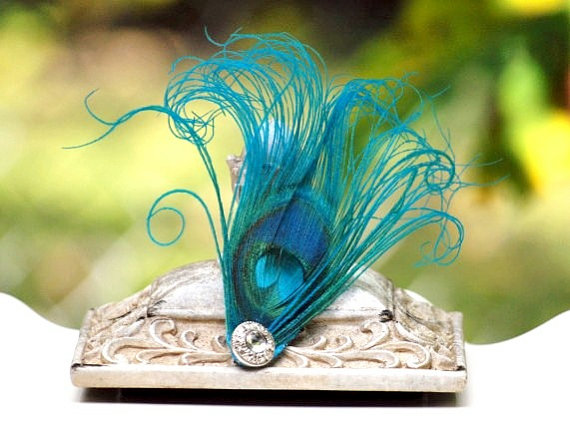 زفاف - Sparkly Turquoise Peacock Hair Clip / Comb / Bobby Pin. Simple Elegant Feather, Pearl / Rhinestone Accessory. Feminine Girly, Teen Statement