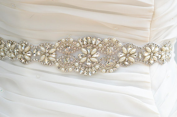 Mariage - SALE Wedding Belt, Bridal Belt, Sash Belt, Crystal Rhinestone Sash ， crystal & pearl