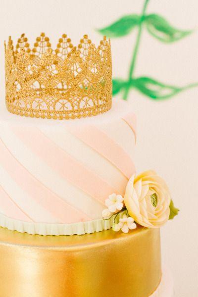 Hochzeit - Flowery Flamingo 3rd Birthday Party