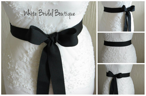 زفاف - Black ribbon sash Black wedding sash Grosgrain sash Black bridesmaids sash Black wedding accessory Black bride sash 1.5 inch black sash