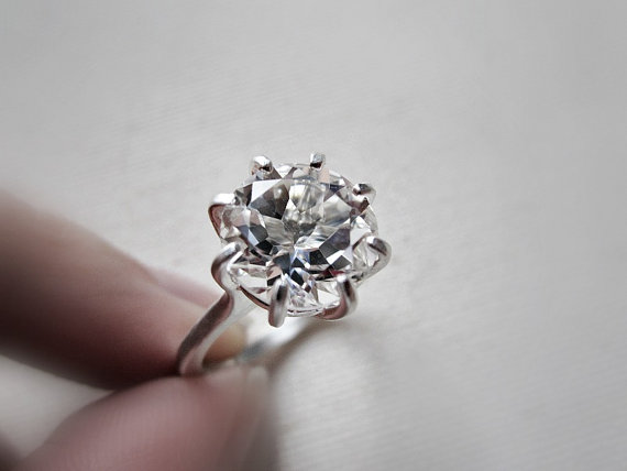 زفاف - White topaz ring - sterling silver cocktail ring - gemstone ring - silver ring - modern ring - alternative engagement ring