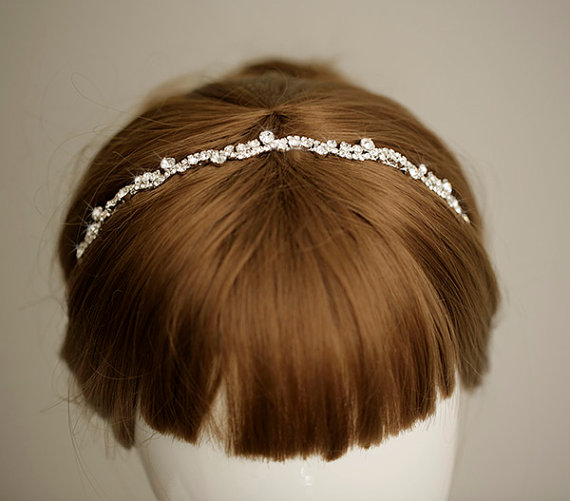 Mariage - MANON - Dainty crystal headband, wedding headband, bridal hair accessory, rhinestone headband, headpiece,wedding hair piece