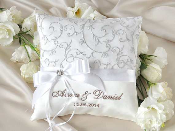 زفاف - Lace Wedding Pillow  Ring Bearer Pillow Embroidery Names