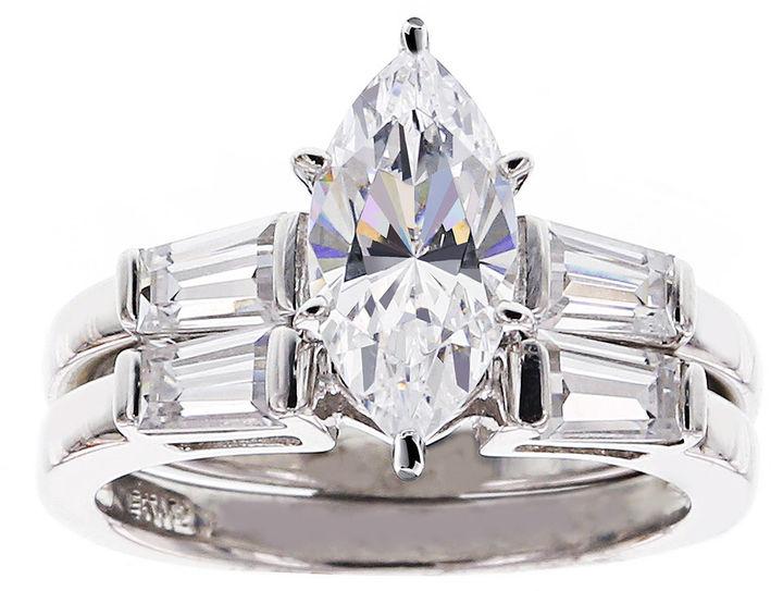 Mariage - FINE JEWELRY DiamonArt Cubic Zirconia Sterling Silver Marquise-Cut Bridal Ring Set