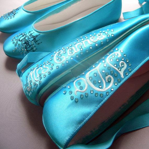 Свадьба - Bride Wedding shoes custom, 3 pairs custom gift, I Do painted shoes,something blue gift, thank you bridesmaids gift