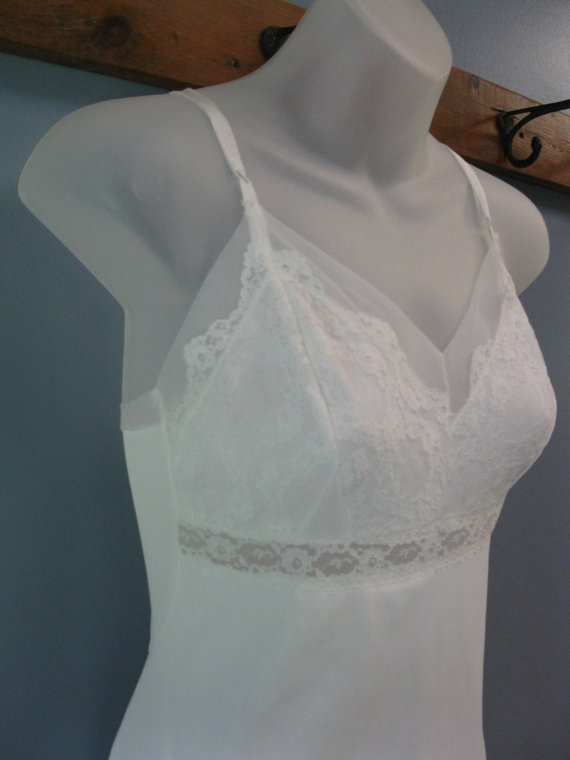 Hochzeit - Vintage 1960's White Full Slip Ladies Dress Slip Lingerie 36 Bust