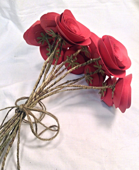 Wedding - Paper roses. Valentines Day roses. Red roses. wedding centerpeices. Wedding bouquet. Valentines day. Mothers Day Flowers. YOUR COLORS.