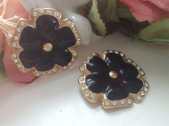 Wedding - Enamel Pansy Earrings Clip-ons NEW Black Gold Rhinestones 80s Large Floral Shoe Romantic Bridal Wedding Bouquet Gardener Mother's Prom Gift
