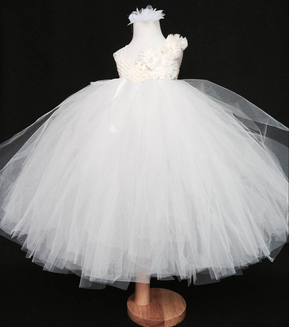 Hochzeit - White Flower Girl Dress Tulle Dress Wedding Dress Birthday Dress Party Dress 2t 3t 4t 5t Girl Dresses Toddler Tutu Dress
