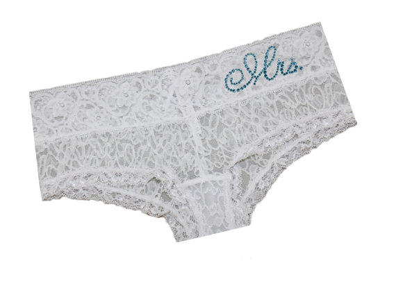 Hochzeit - Mrs. Crysal Lace Hot Short underwear for the bride, bridal shower gift and the honeymoon.