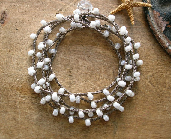 زفاف - Pearl crochet wrap bracelet, Bohemian bridal jewelry, pearl white, shabby boho chic, bridesmaids gift, beach, feminine, ivory