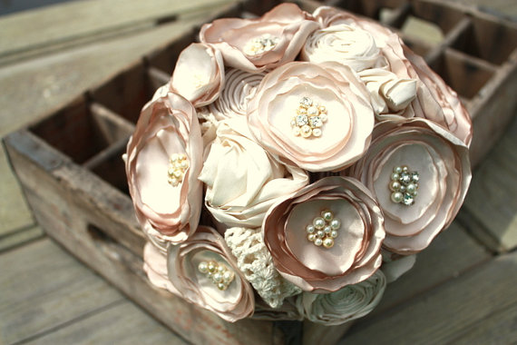 زفاف - Champagne bridal bouquet, Fabric flower wedding bouquet, 5" alternative fabric flower bouquet