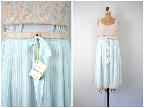 Свадьба - deadstock 1950s 60s nightie - mint green pleated chiffon / Serene Highness by Aristocraft - nude lace bodice / 50s nightgown - bridal linger