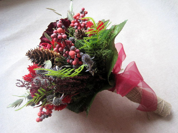 Mariage - Wedding autumn country bridal bouquet rustic wedding red brown and green dried flower bouquet barn cottage wedding