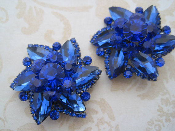 Hochzeit - Sapphire Blue rhinestone flower shoe clips