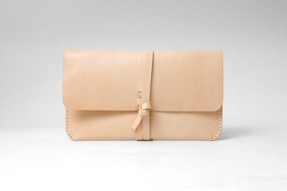 Hochzeit - Personalized Leather Clutch / Wedding / Evening Bag, Mini Clutch, Bridesmaid Gift, Bridal Accessories, Handmade, Natural Tan