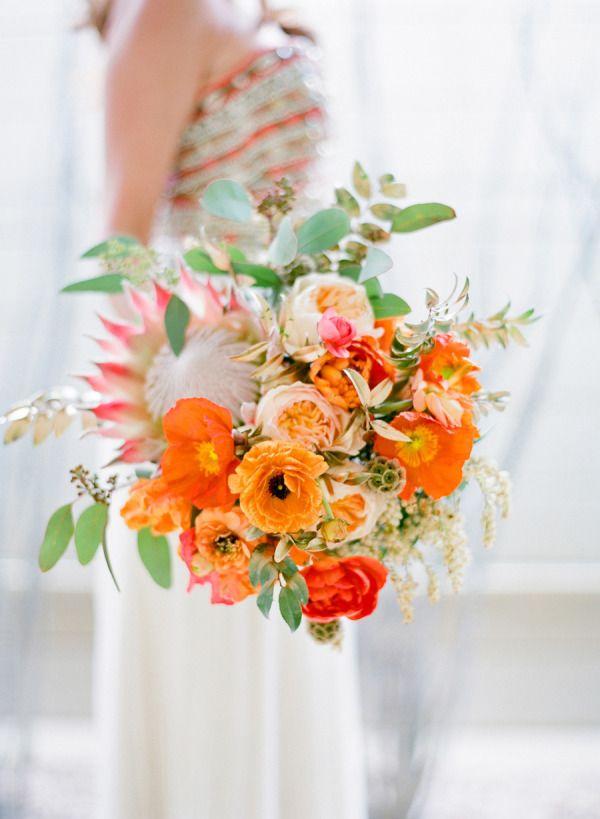 زفاف - 30 Bright & Beautiful Bouquets For The Bold Bride