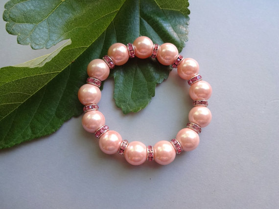 زفاف - Pink Majorca pearl rhinestone stretch bracelet - pearl jewelry - wedding jewelry - wedding bracelet