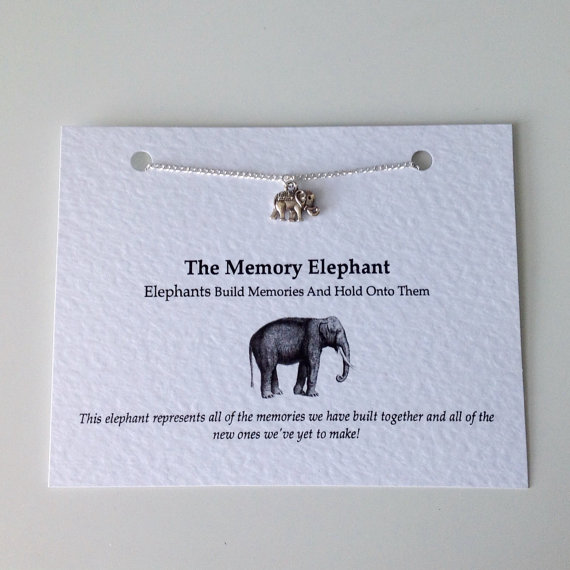 زفاف - Necklace: Silver Elephant Memory Charm Necklace. Best Friend Necklace, Bridesmaid Necklace, Memory Elephant Necklace. Wedding Favours!