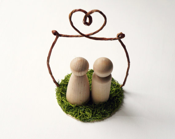 Hochzeit - Woodland wedding cake topper, Peg doll cake topper, Rustic Wedding accessory, Bride and groom cake topper
