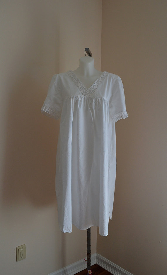 زفاف - Free Shipping, Vintage White Cotton Nightgown, Vintage Cotton Nightgown, Nice'n Comfy, White Cotton Nightgown, Vintage Nightgown, Cotton