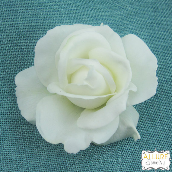 Свадьба - Real touch light ivory rose hair flower clip, wedding hair accessories, wedding flower pin, bridal hair accessories, real touch hair flower