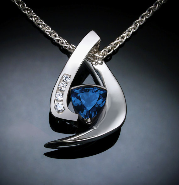 زفاف - London blue topaz necklace - Argentium silver - white sapphires - contemporary jewelry - December birthstone - 3369