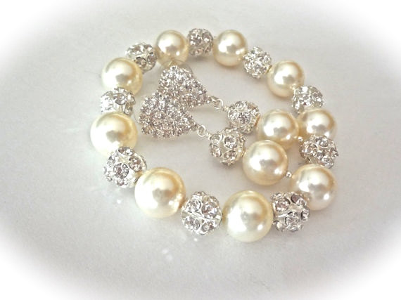 Mariage - Chunky pearl bracelet and earring set - Bridal jewelry - Statement jewelry - Swarovski pearls and crystals - LARGE fireballs - LOLITA