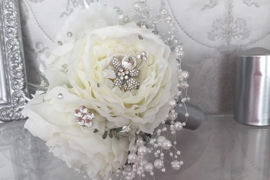زفاف - ramo de broches y perlas