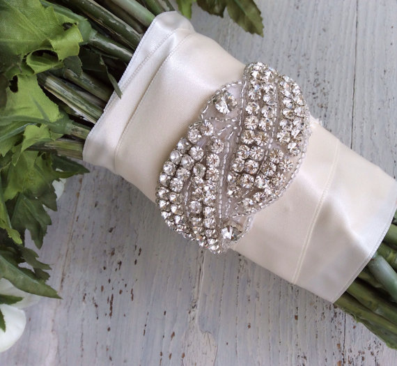 Wedding - Crystal Bouquet Wrap, Wedding Bouquet, Bridal Bouquet, a Bouquet, Bride Bouquet, Wedding Accessories,Bridesmaid gift, MOH gift- AVERIE