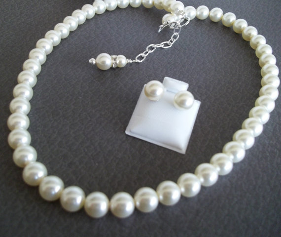 Свадьба - Pearl Necklace and Earrings Set,Post Stud Pearl Earrings,Single Strand Pearl Necklace,Bridesmaid Jewelry Set,Pearl Jewelry Set,2 Piece Set