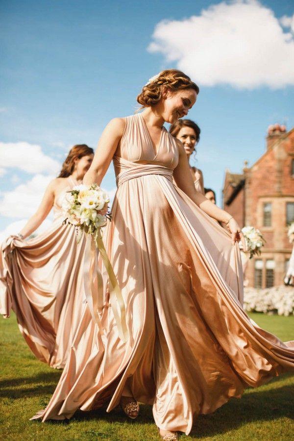 Hochzeit - Bridesmaid Dresses & Bouquets